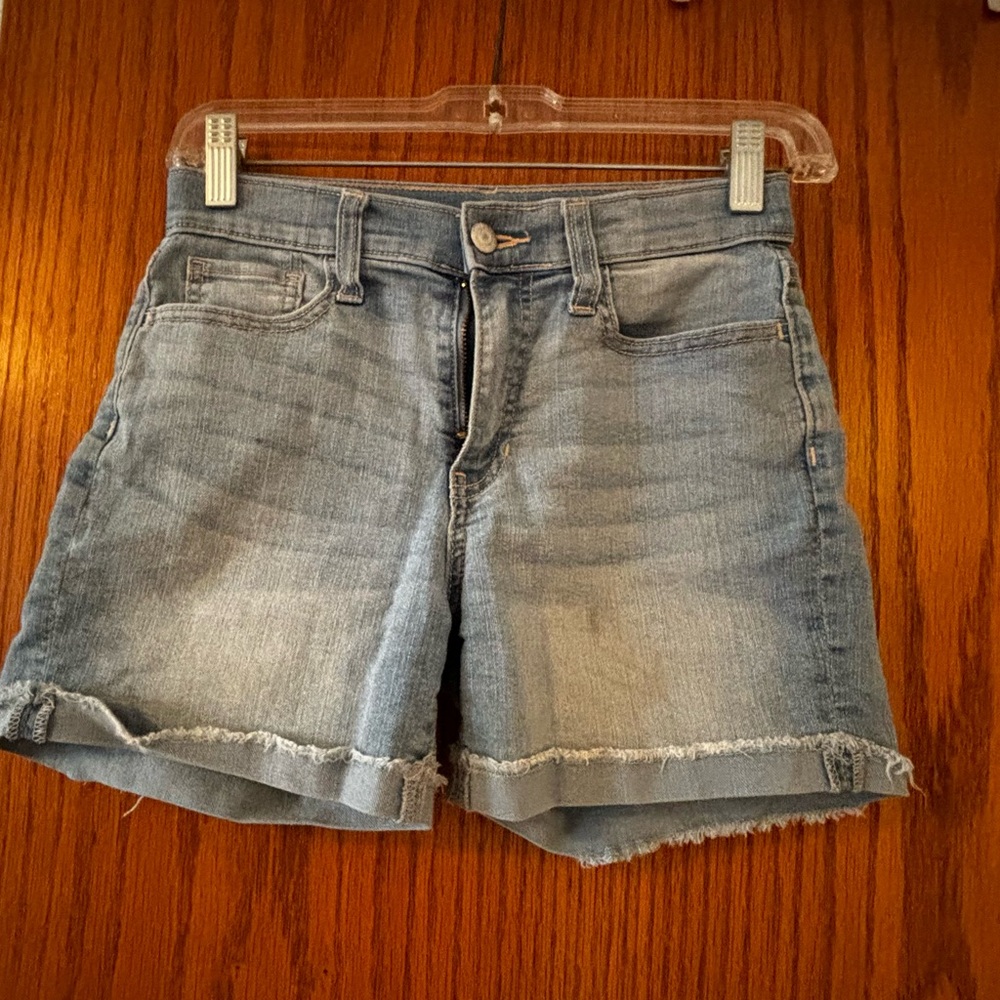 Denim short -old navy girls size 12 light denim shorts